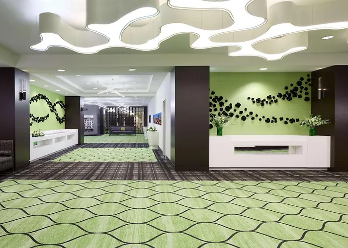 Hotel Doubletree By Hilton Montreal